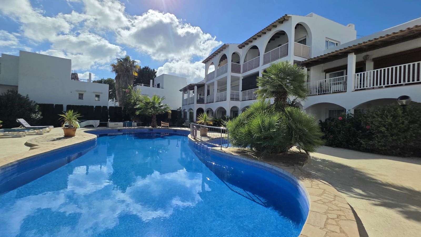 1 chambre Appartement à vendre à Cala d'Or avec piscine - 319 500 € (Ref: 10181603)
