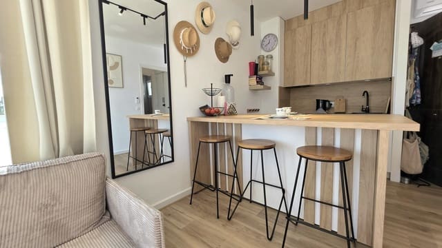 1 chambre Appartement à vendre à Cala d'Or, Santanyí avec piscine - 319 500 € (Ref: 10181603)