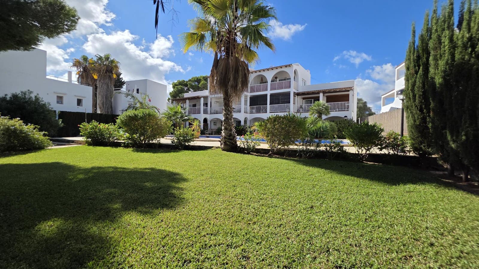 1 chambre Appartement à vendre à Cala d'Or avec piscine - 319 500 € (Ref: 10181603)