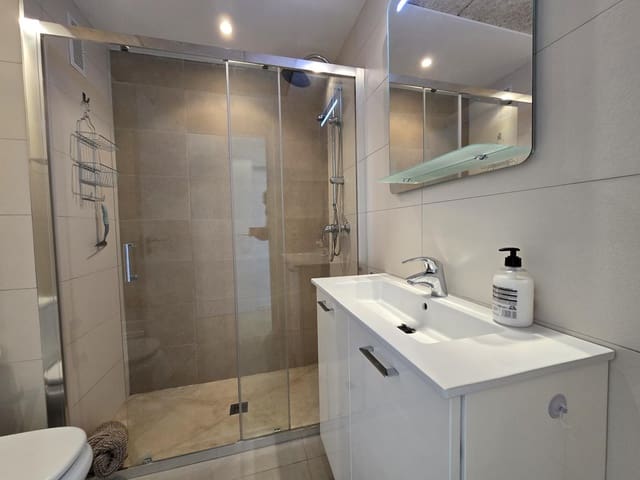 2 soveværelse Lejlighed til salg i Cala d'Or, Santanyí med swimmingpool garage - € 349.500 (Ref: 8835159)