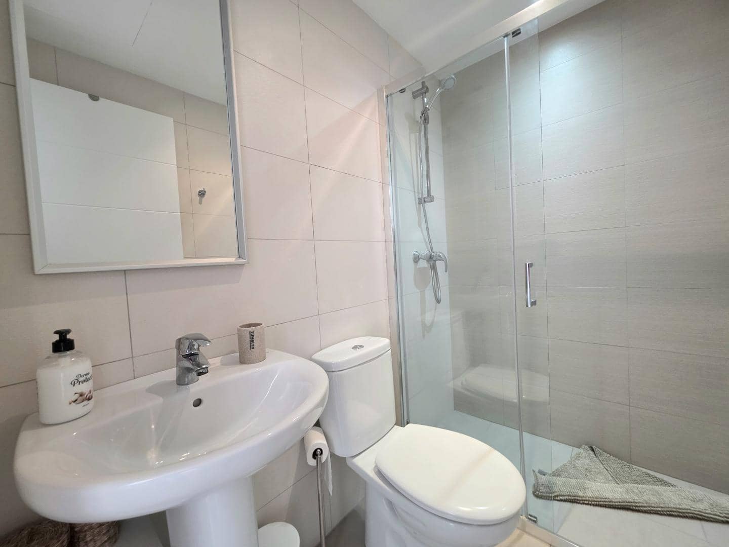 2 makuuhuone Huoneisto myytävänä paikassa Cala d'Or mukana uima-altaan 
autotalli - 349 500 € (Ref: 8835159)