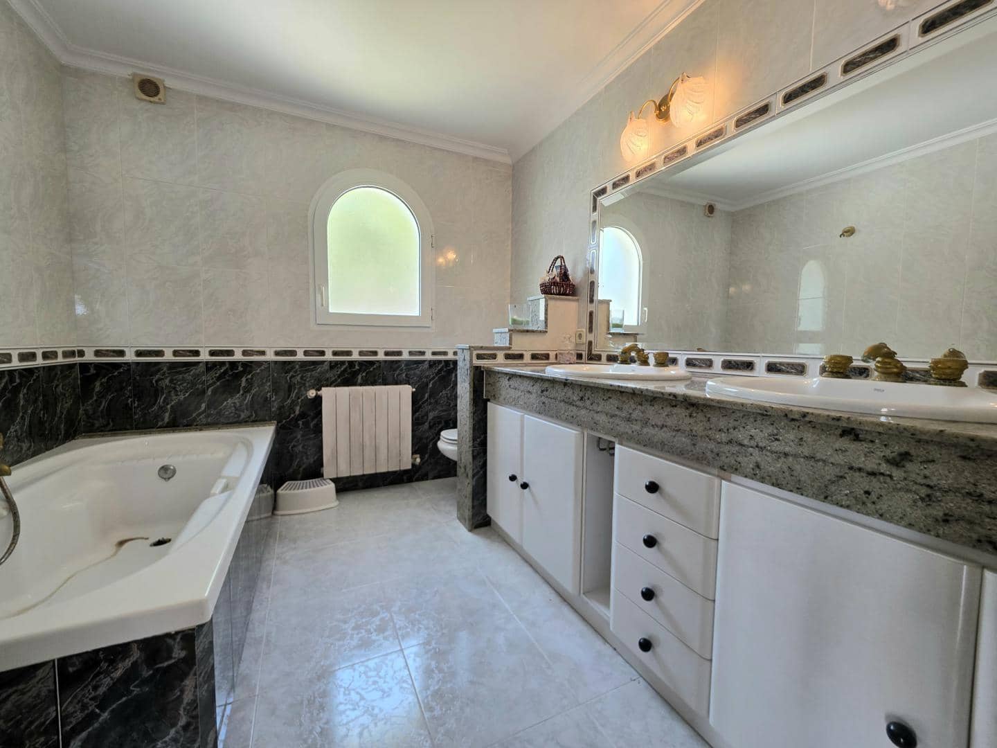 7 soveværelse Villa til salg i Cala d'Or med swimmingpool garage - € 1.395.000 (Ref: 9109523)