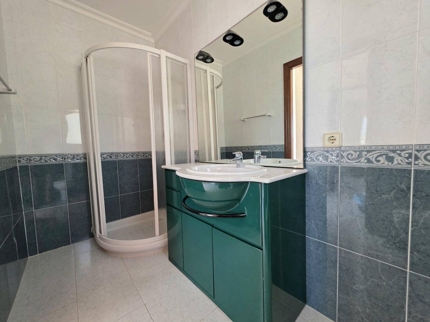 7 soveværelse Villa til salg i Cala d'Or med swimmingpool garage - € 1.395.000 (Ref: 9109523)