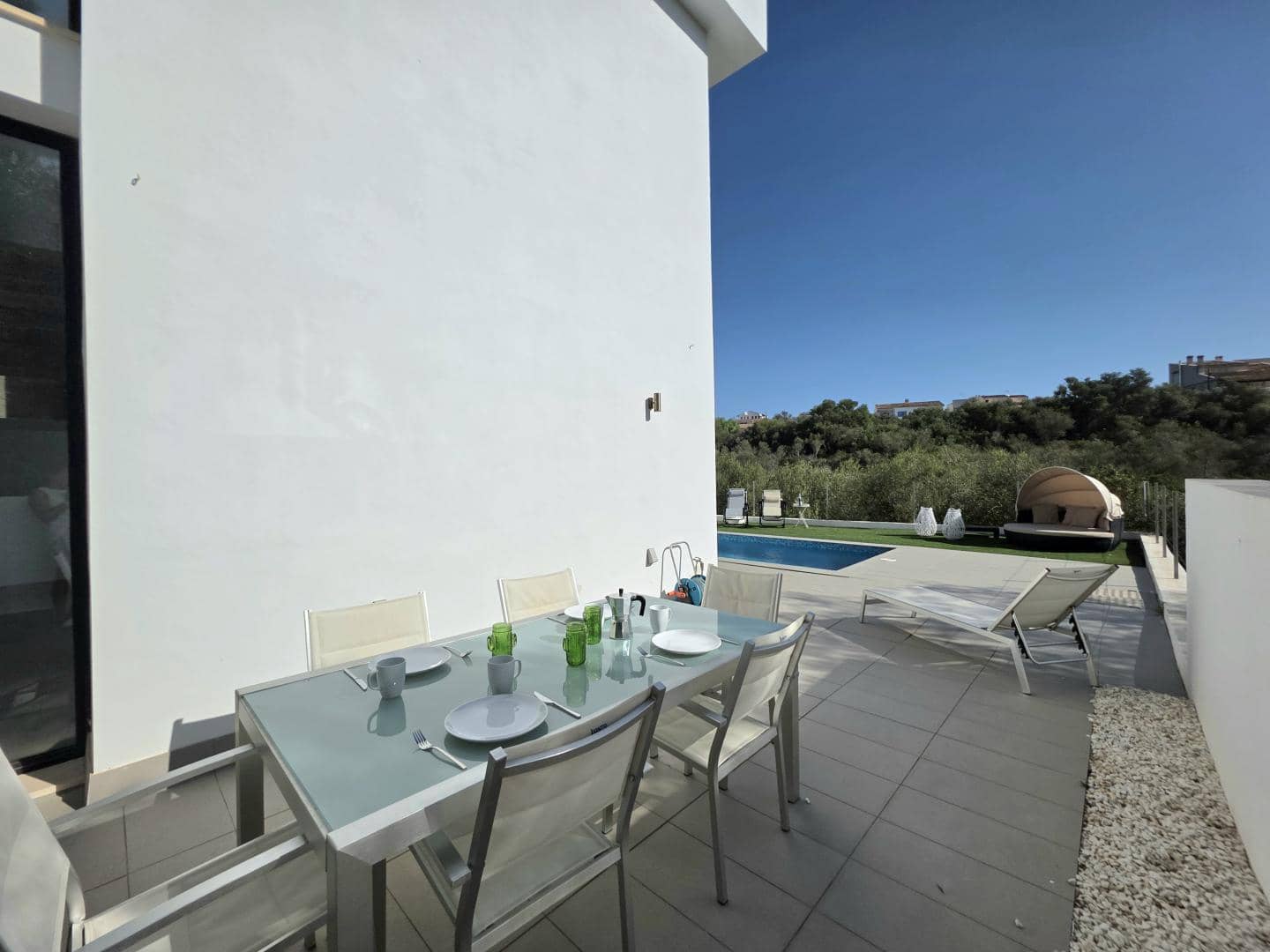 3 soveværelse Semi-Rækkehus til salg i Portocolom med swimmingpool - € 685.000 (Ref: 9144476)