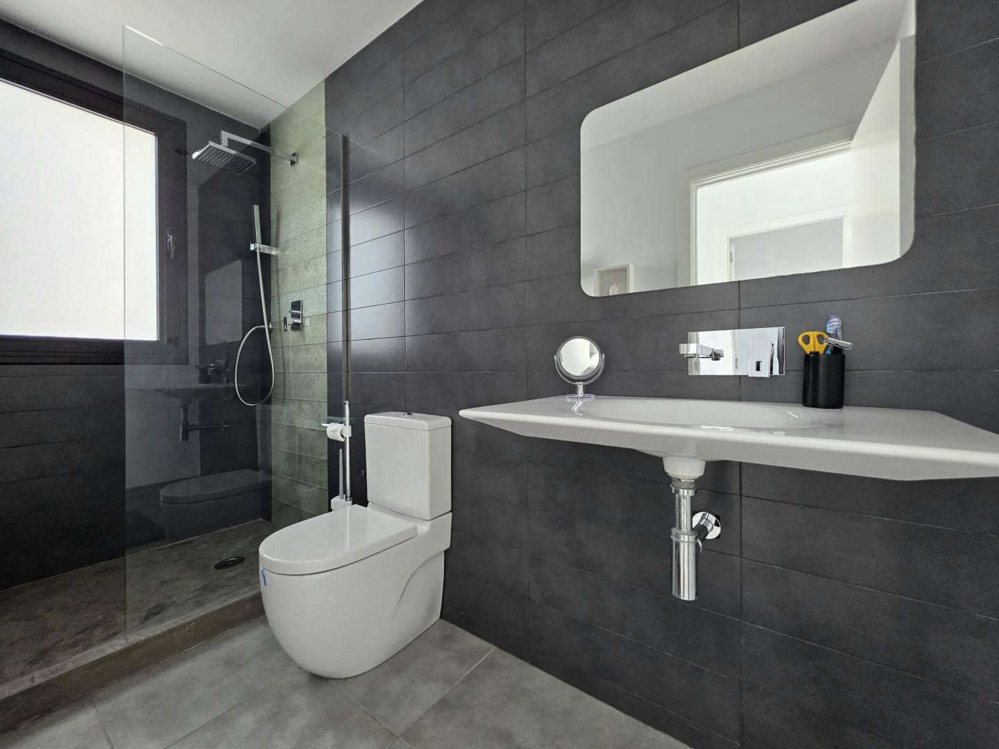 3 soveværelse Semi-Rækkehus til salg i Portocolom med swimmingpool - € 685.000 (Ref: 9144476)