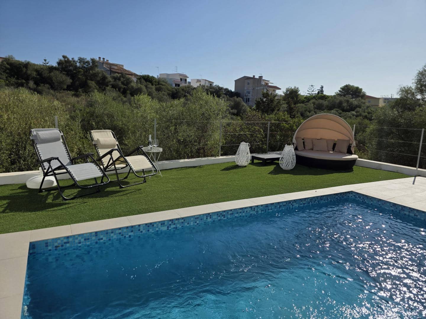 3 soveværelse Semi-Rækkehus til salg i Portocolom med swimmingpool - € 685.000 (Ref: 9144476)