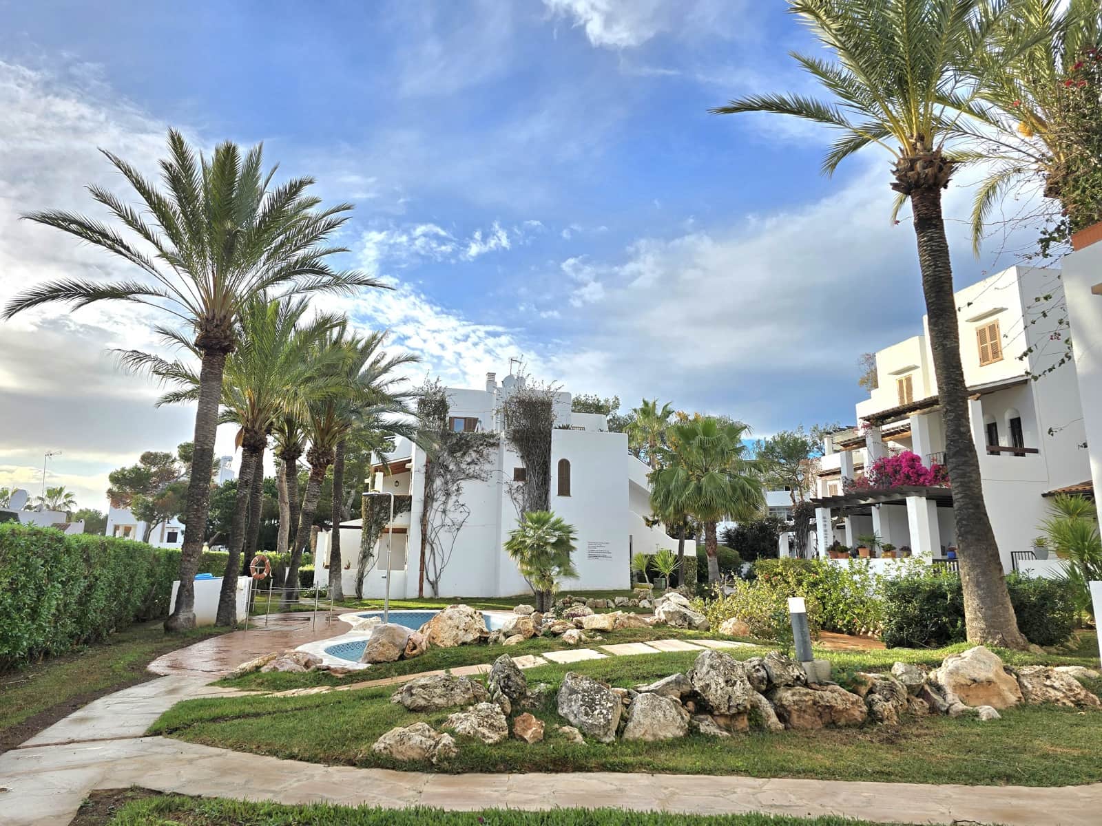 2 sypialnia Apartament na sprzedaż w Cala d'Or z basenem garażem - 369 500 € (Ref: 9176850)