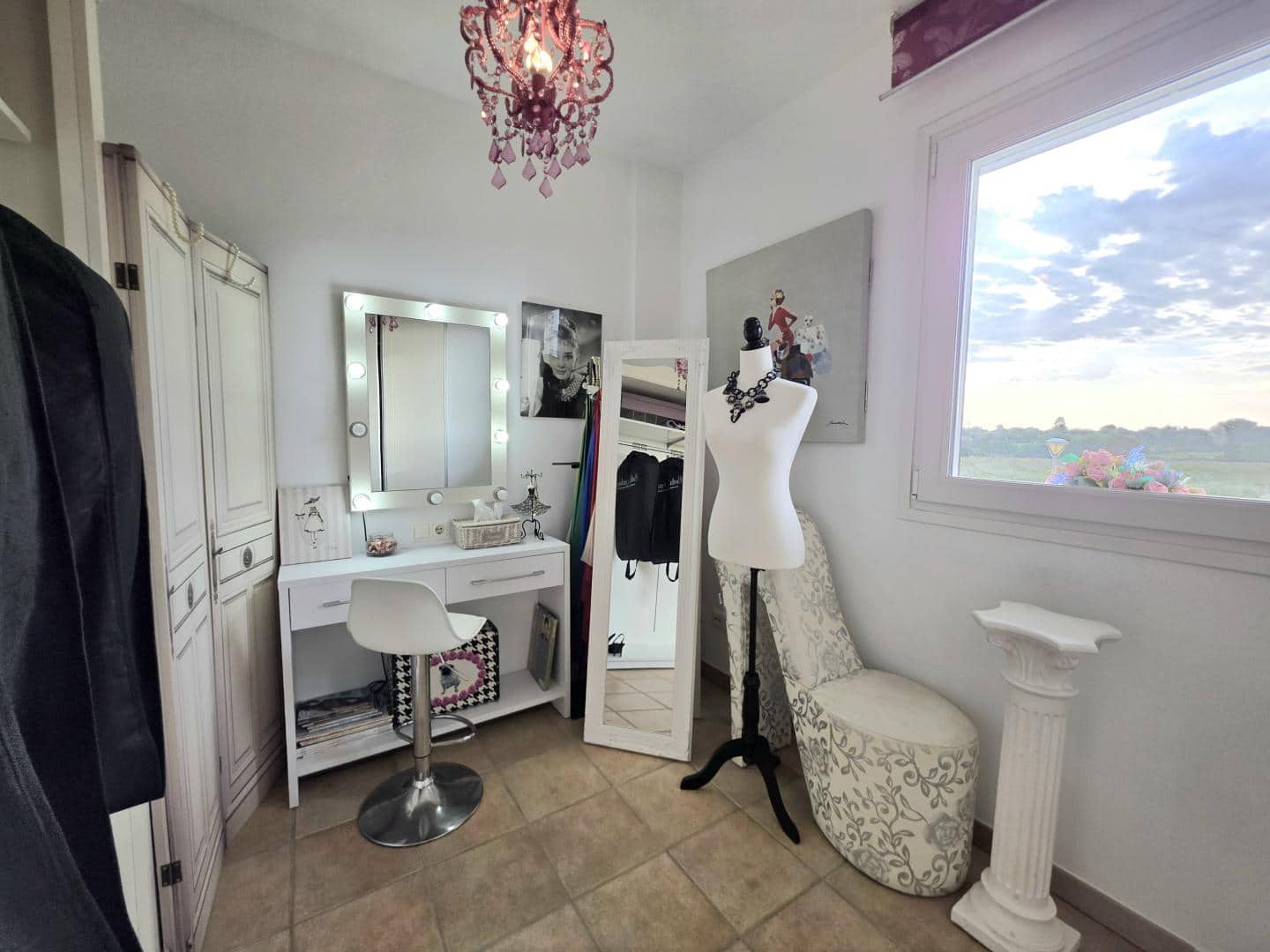 2 bedroom Apartment for sale in Cala d'Or with pool garage - € 334,500 (Ref: 9324518)