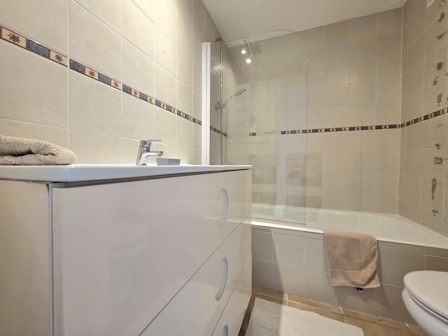 2 soverom Leilighet til salgs i Cala d'Or med svømmebasseng garasje - € 334 500 (Ref: 9324518)