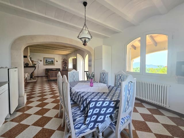 3 slaapkamer Finca/Landhuis te koop in Son Proenç / Son Prohens, Felanitx met garage - € 950.000 (Ref: 9350028)