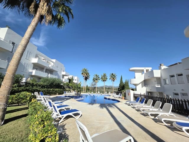 2 sypialnia Apartament na sprzedaż w Cala d'Or, Santanyí z basenem garażem - 349 500 € (Ref: 9360756)