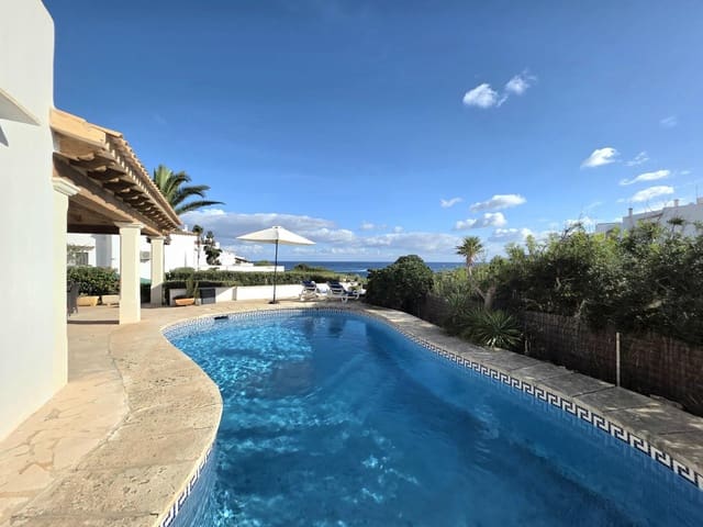 4 soverom Villa til salgs i Cala Egos, Santanyí med svømmebasseng garasje - € 1 750 000 (Ref: 9443401)