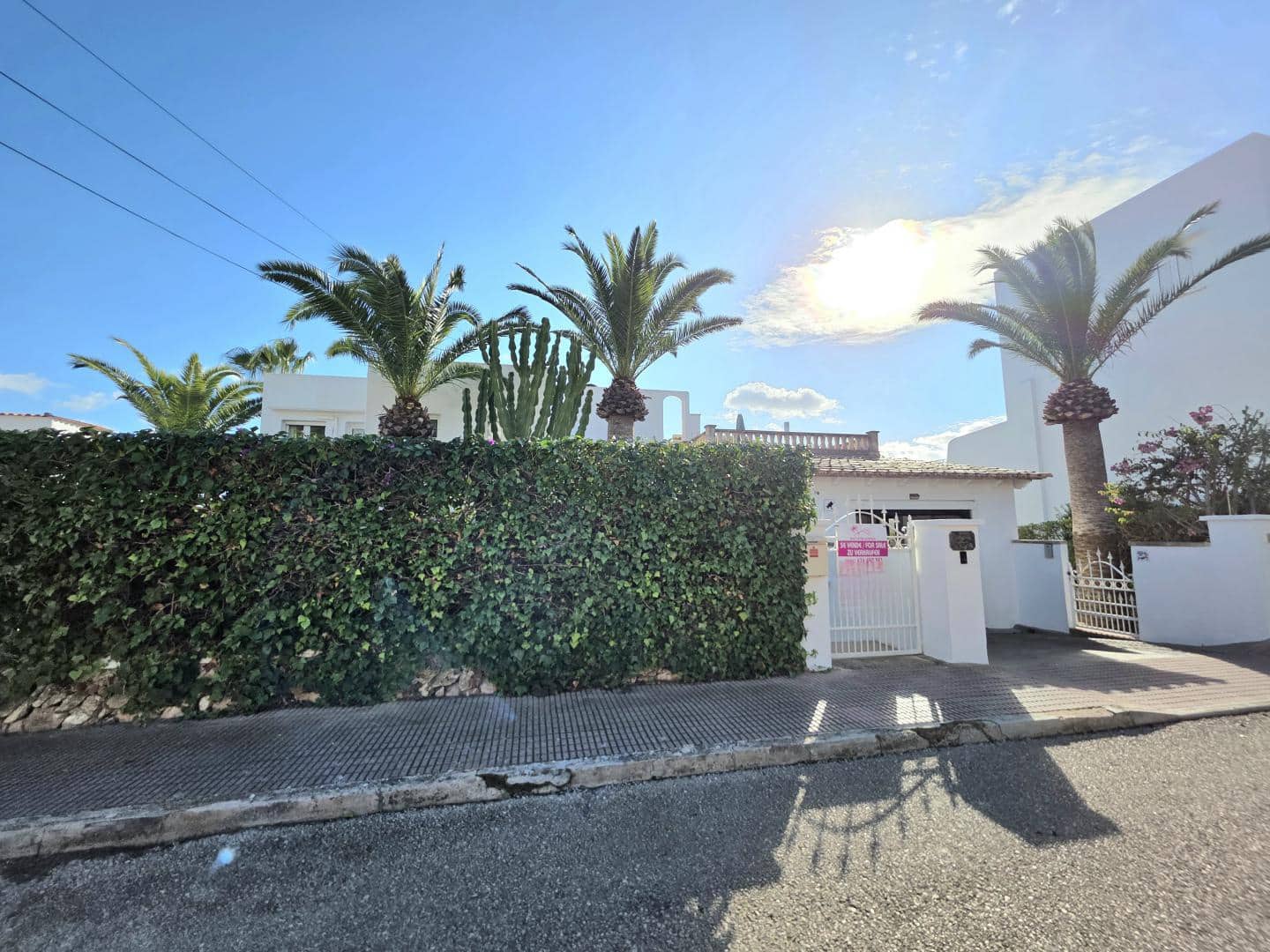 4 soverom Villa til salgs i Cala Egos med svømmebasseng garasje - € 1 750 000 (Ref: 9443401)