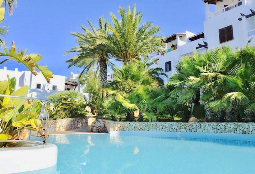 1 soverom Leilighet til salgs i Cala d'Or med svømmebasseng - € 250 000 (Ref: 9459656)