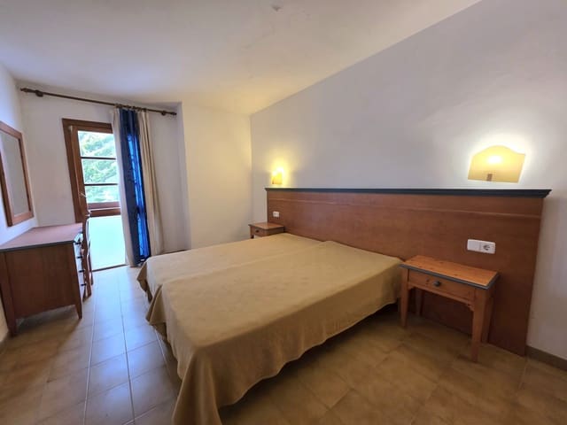 1 slaapkamer Appartement te koop in Cala d'Or, Santanyí met zwembad - € 250.000 (Ref: 9459656)