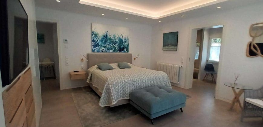 8 sypialnia Willa na sprzedaż w Cala d'Or z basenem garażem - 3 500 000 € (Ref: 9506283)