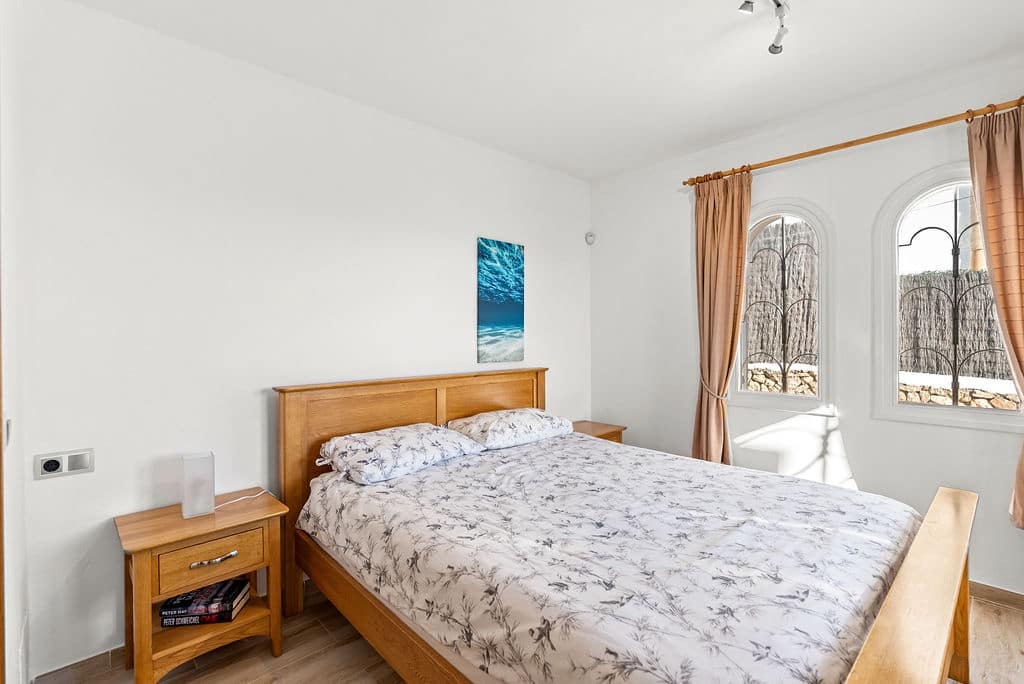 4 sypialnia Willa na sprzedaż w Cala d'Or z basenem garażem - 2 695 000 € (Ref: 9532140)