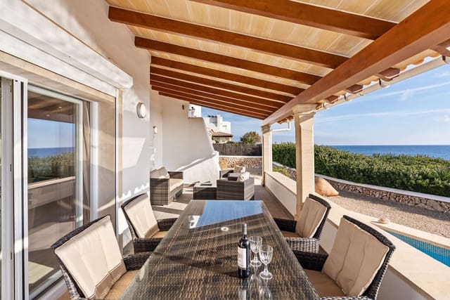 4 sypialnia Willa na sprzedaż w Cala d'Or, Santanyí z basenem garażem - 2 695 000 € (Ref: 9532140)