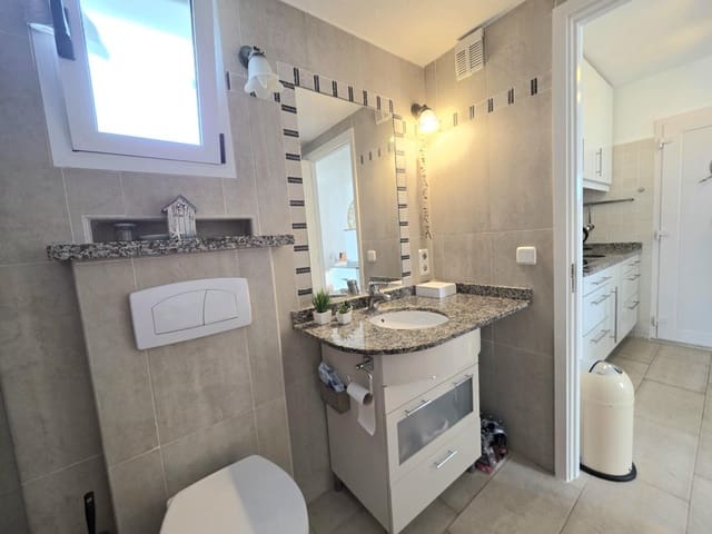 1 slaapkamer Appartement te koop in Cala d'Or, Santanyí met zwembad - € 212.000 (Ref: 9539508)