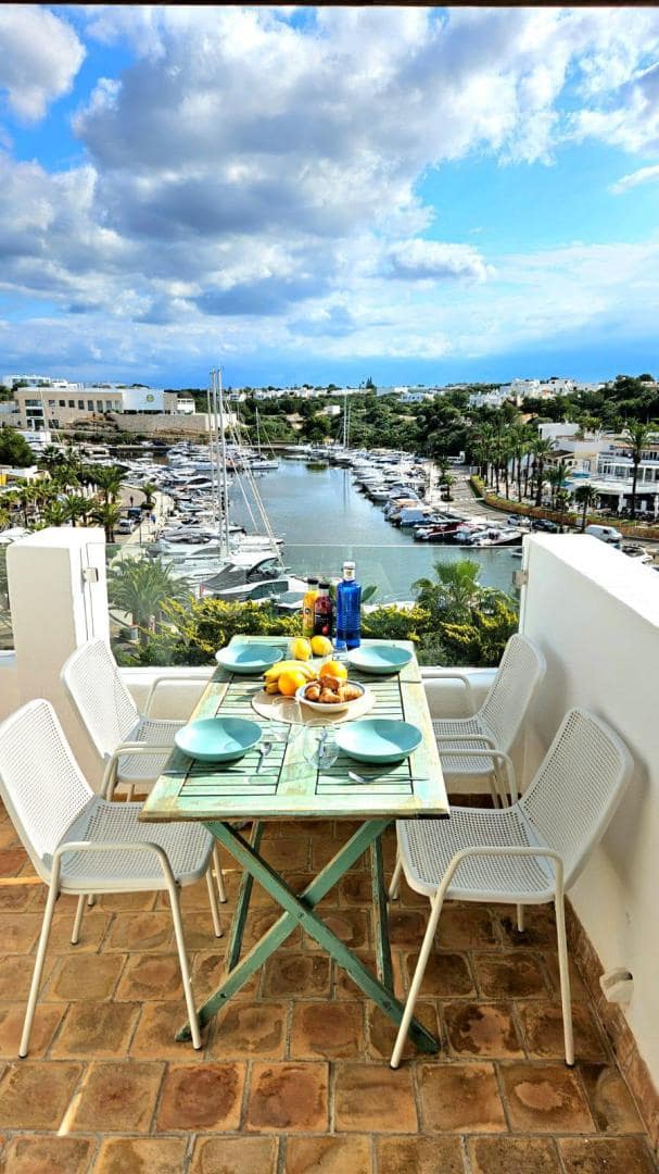 2 slaapkamer Penthouse te koop in Cala d'Or met zwembad - € 517.500 (Ref: 9572208)
