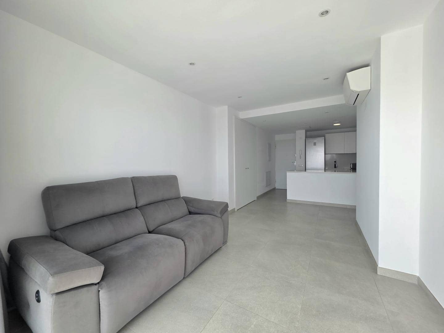 2 bedroom Penthouse for sale in Cala d'Or with pool garage - € 398,500 (Ref: 9584591)