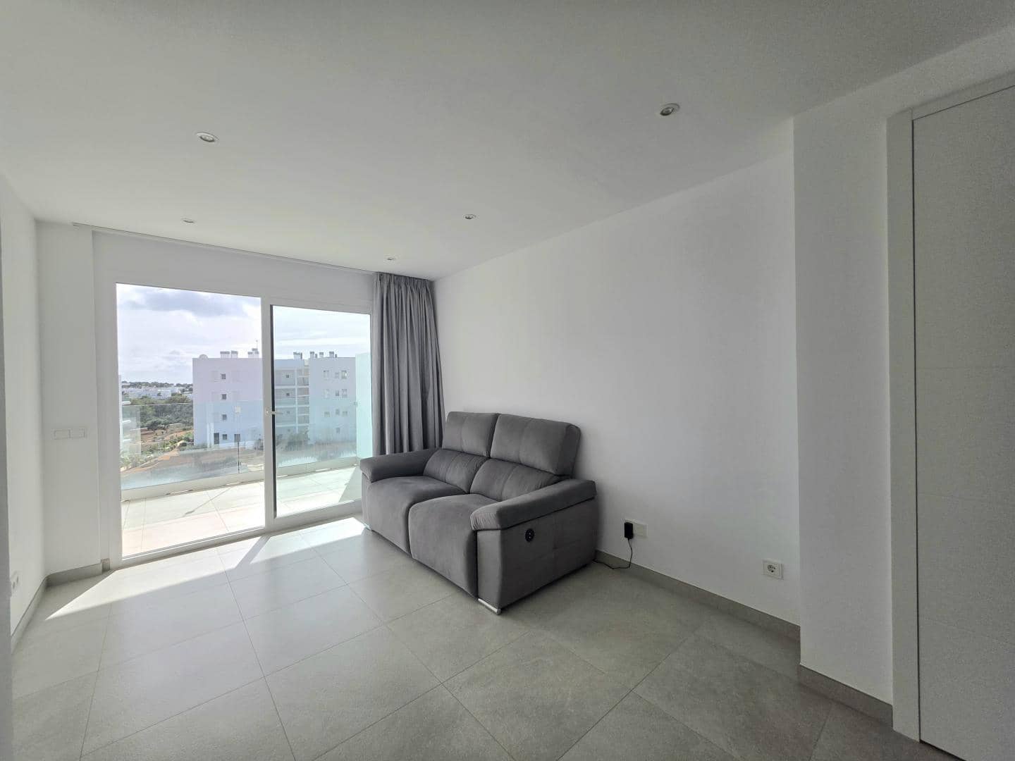 2 bedroom Penthouse for sale in Cala d'Or with pool garage - € 398,500 (Ref: 9584591)