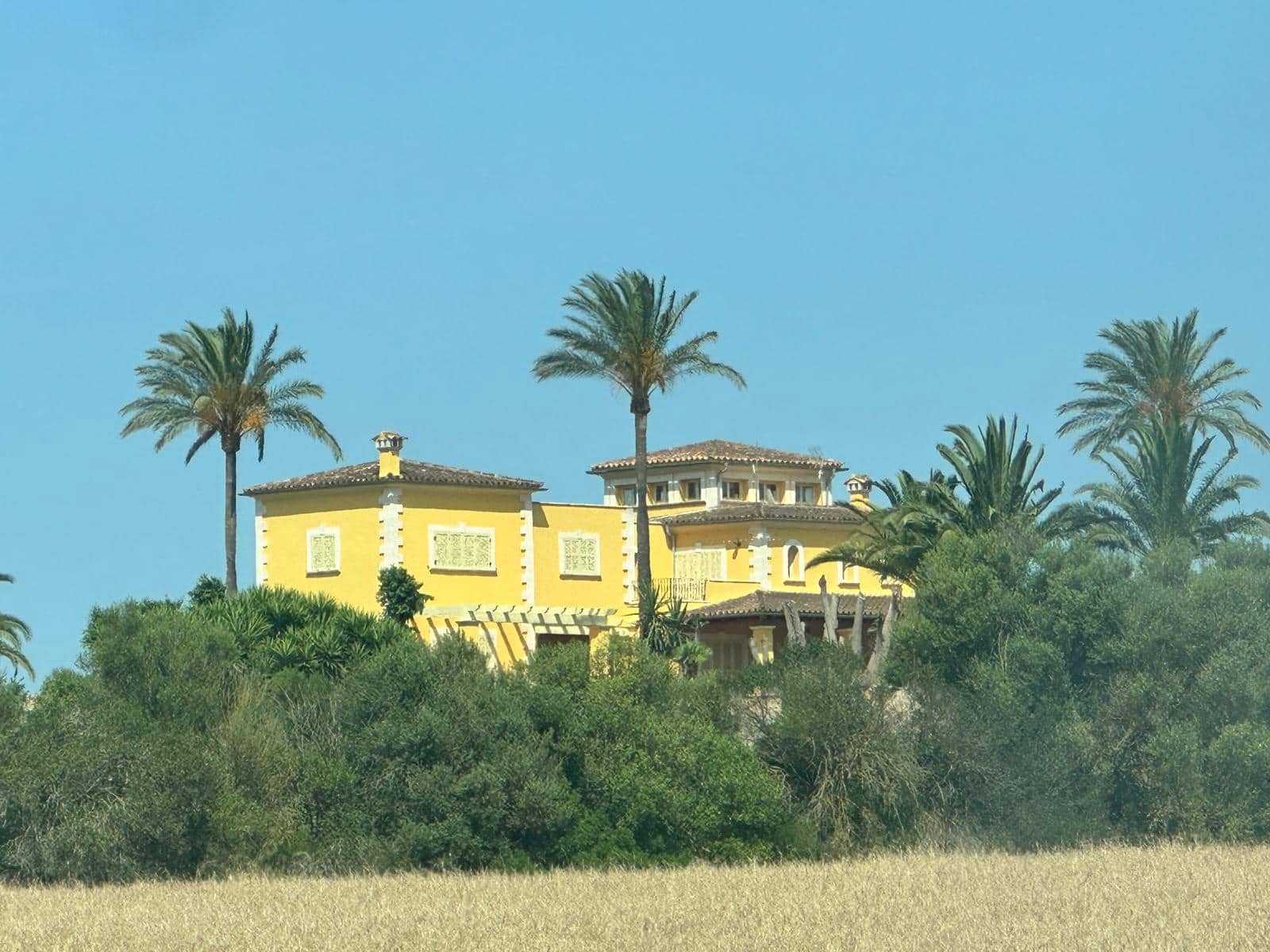 6 bedroom Finca/Country House for sale in Manacor with pool - € 2,300,000 (Ref: 9588431)