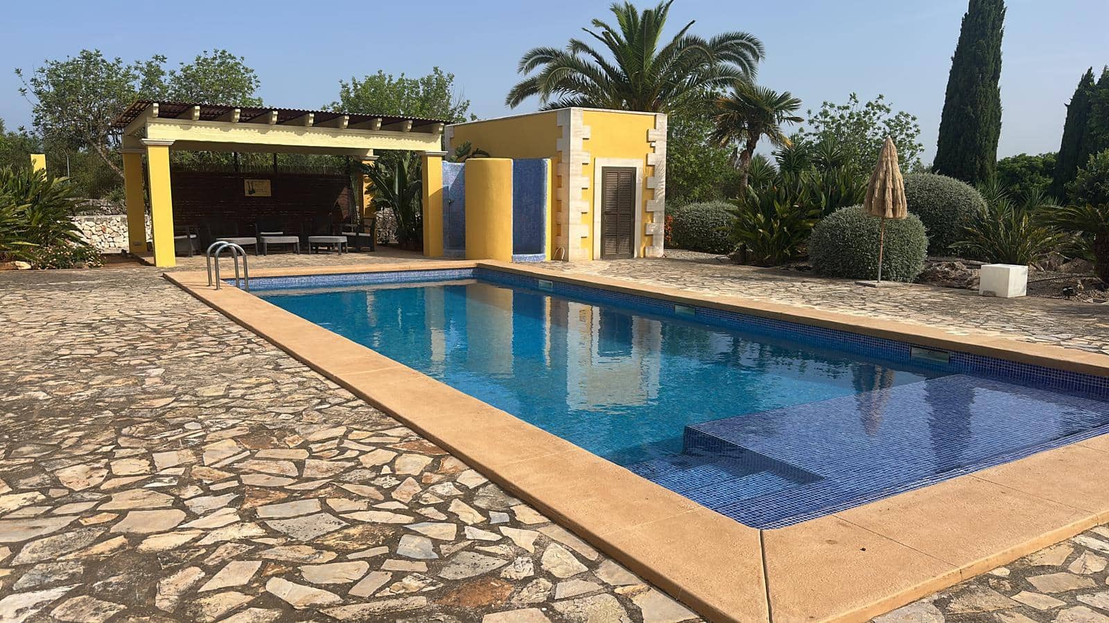 6 bedroom Finca/Country House for sale in Manacor with pool - € 2,300,000 (Ref: 9588431)