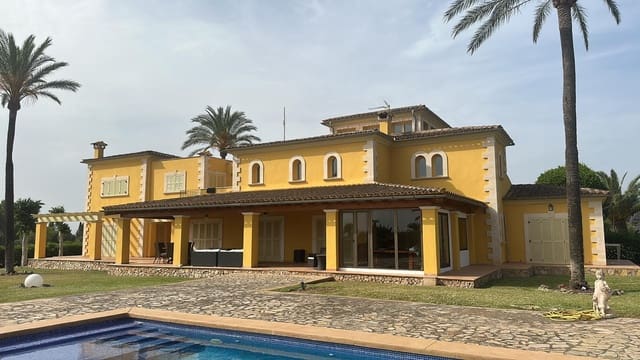6 soveværelse Finca/Landehus til salg i Manacor med swimmingpool - € 2.300.000 (Ref: 9588431)
