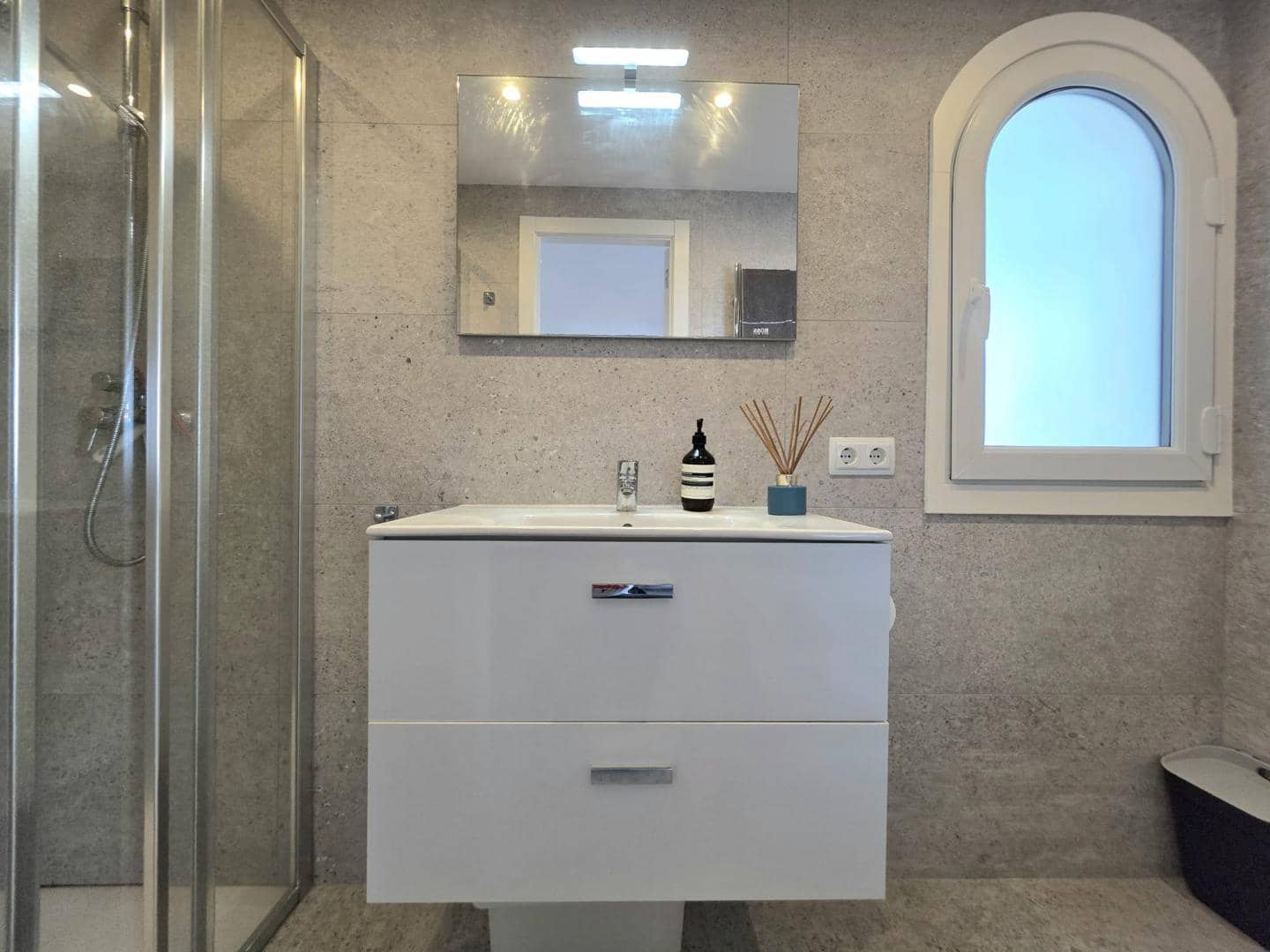 4 quarto Penthouse para venda em Cala d'Or com piscina garagem - 1 295 000 € (Ref: 9610252)