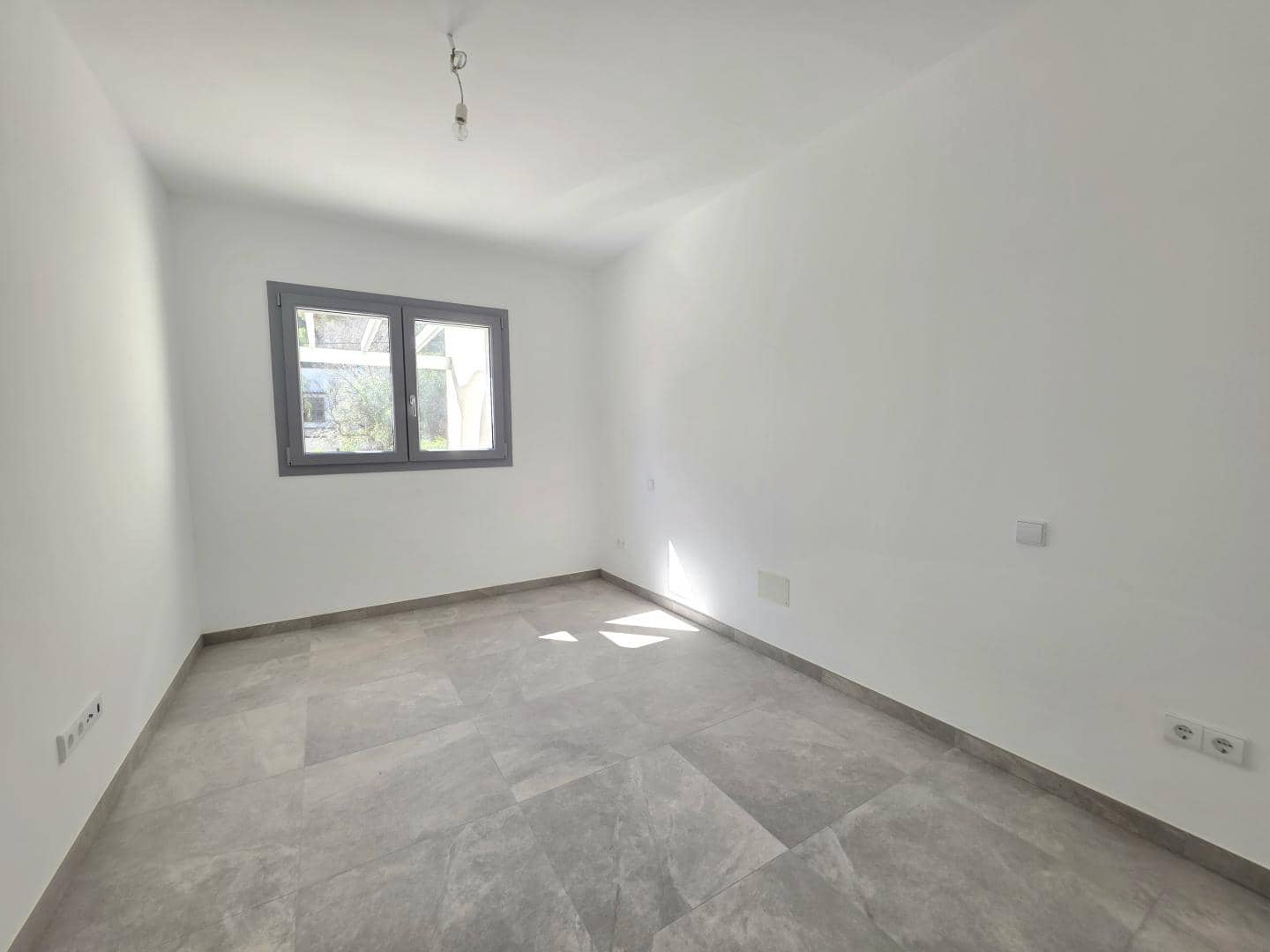 4 slaapkamer Villa te koop in Porto Petro met zwembad garage - € 1.495.000 (Ref: 9628348)