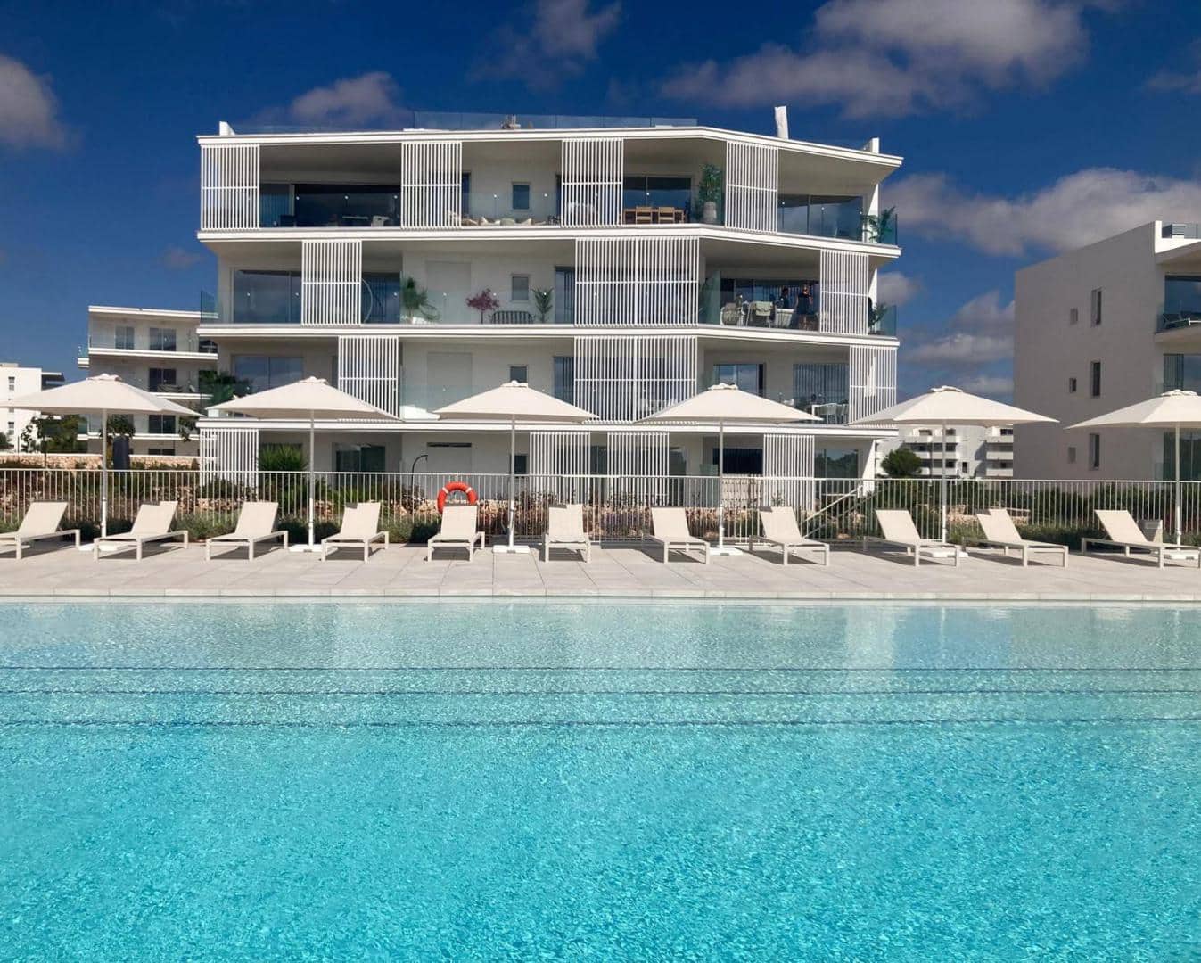 2 sovrum Lägenhet till salu i Cala d'Or med pool garage - 715 000 € (Ref: 9715531)