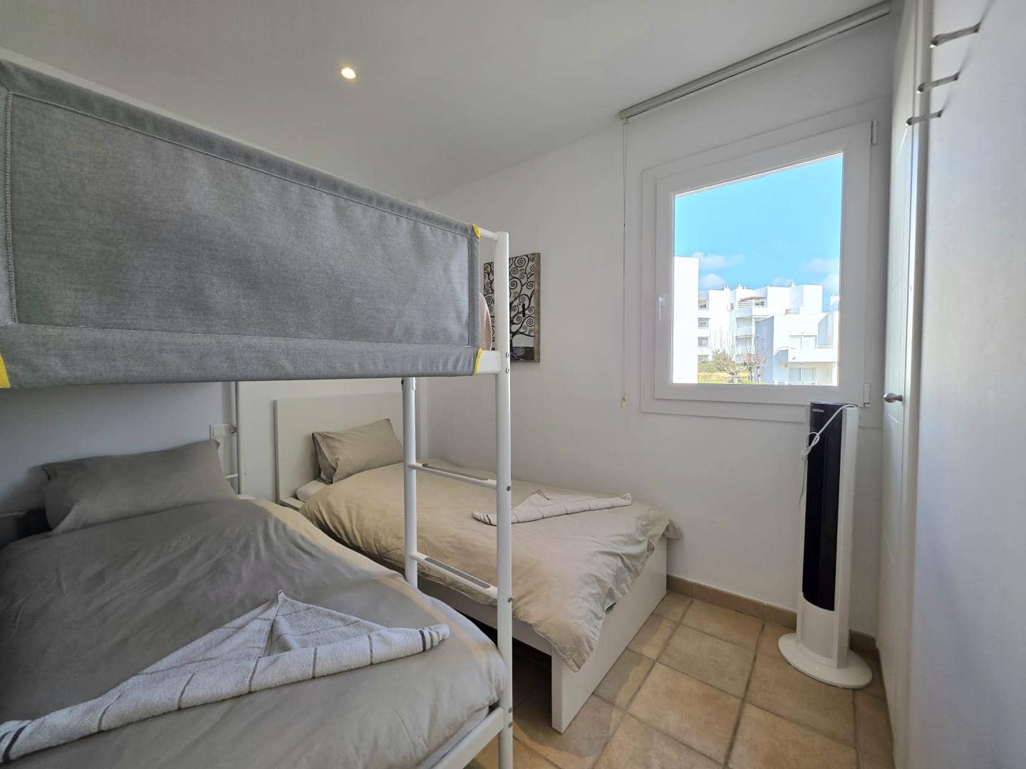 2 soverom Leilighet til salgs i Cala d'Or med svømmebasseng garasje - € 329 500 (Ref: 9716674)