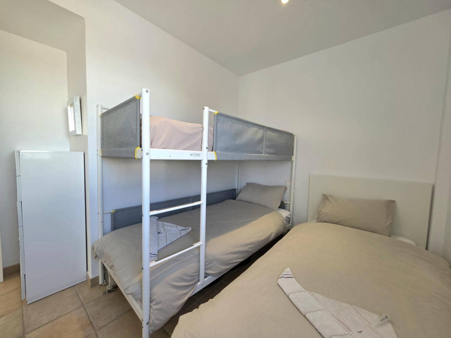 2 soverom Leilighet til salgs i Cala d'Or med svømmebasseng garasje - € 329 500 (Ref: 9716674)