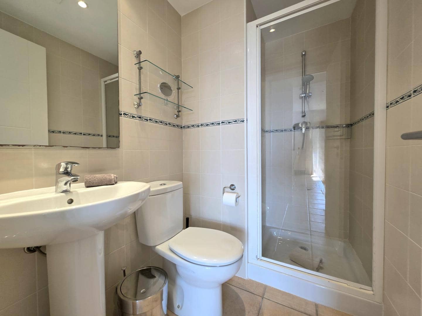 2 soverom Leilighet til salgs i Cala d'Or med svømmebasseng garasje - € 329 500 (Ref: 9716674)