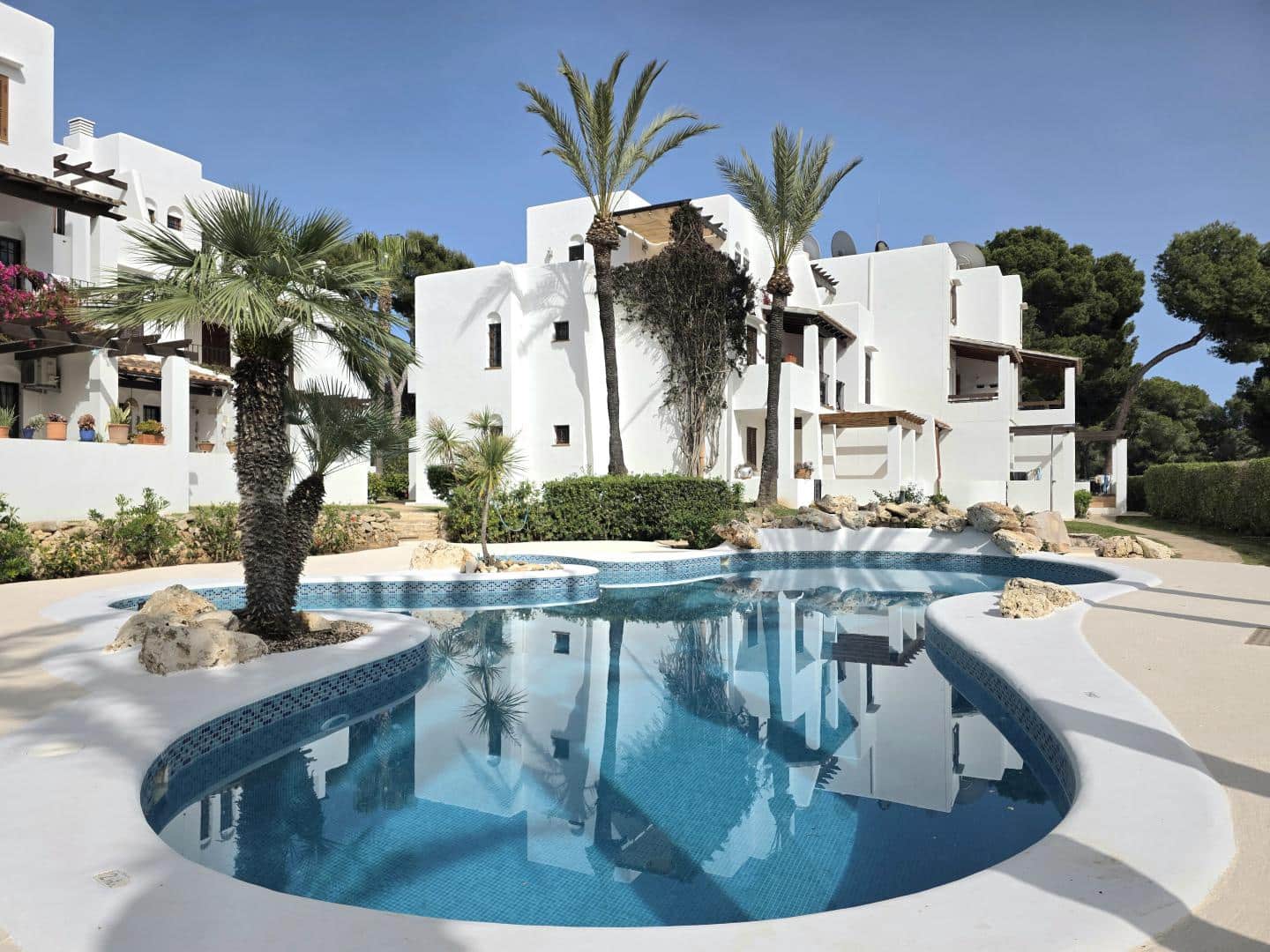 2 makuuhuone Huoneisto myytävänä paikassa Cala d'Or mukana uima-altaan - 399 500 € (Ref: 9733447)