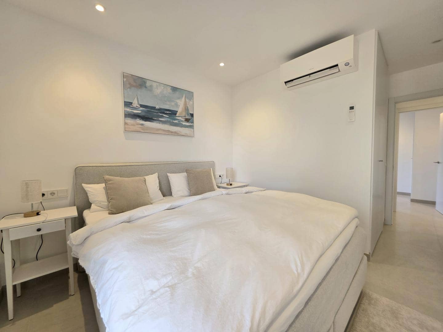 2 bedroom Apartment for sale in Cala d'Or with pool garage - € 465,000 (Ref: 9740063)