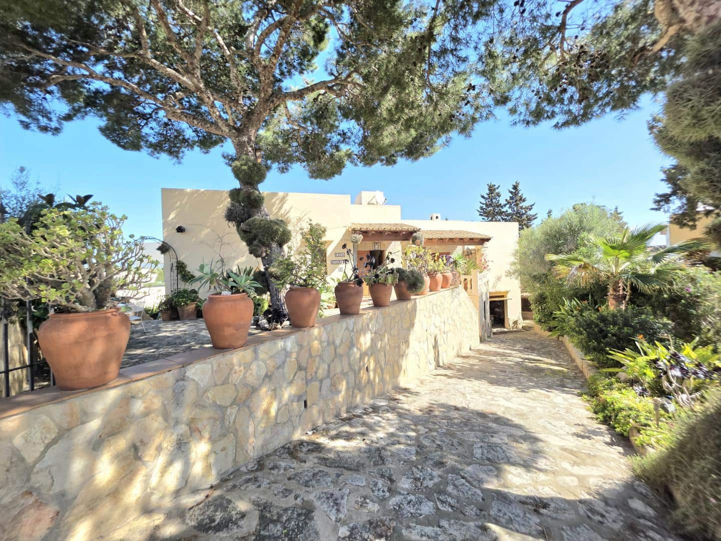 6 soveværelse Rækkehus til salg i Santanyi med garage - € 799.500 (Ref: 9787609)