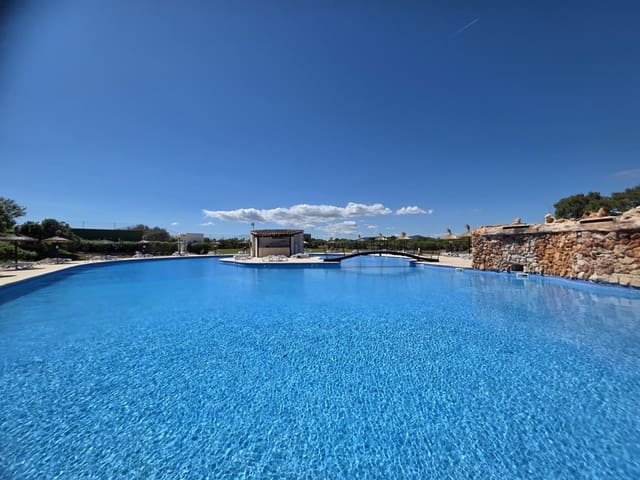 2 makuuhuone Huoneisto myytävänä paikassa Cala d'Or, Santanyí mukana uima-altaan 
autotalli - 399 500 € (Ref: 9787610)