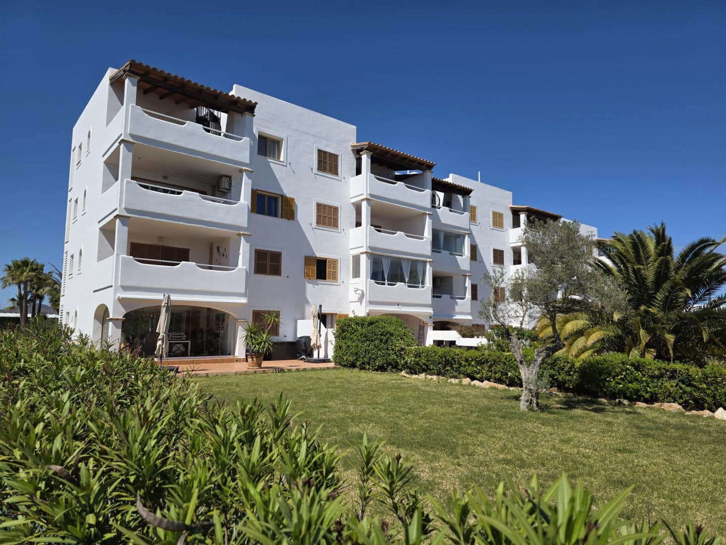 2 makuuhuone Huoneisto myytävänä paikassa Cala d'Or mukana uima-altaan 
autotalli - 399 500 € (Ref: 9787610)