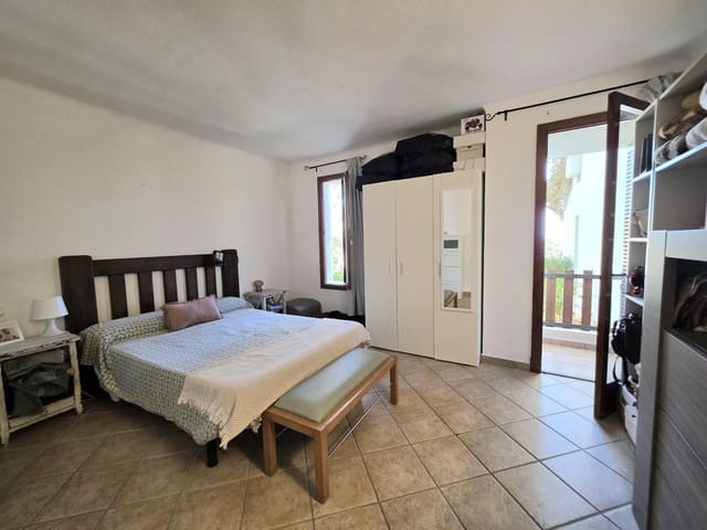 1 soveværelse Strandlejlighed til salg i Cala Ferrera, Felanitx med swimmingpool - € 340.000 (Ref: 9805525)