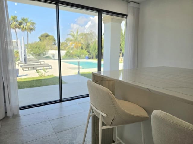 4 soverom Villa til salgs i Porto Petro, Santanyí med svømmebasseng garasje - € 2 495 000 (Ref: 9821000)