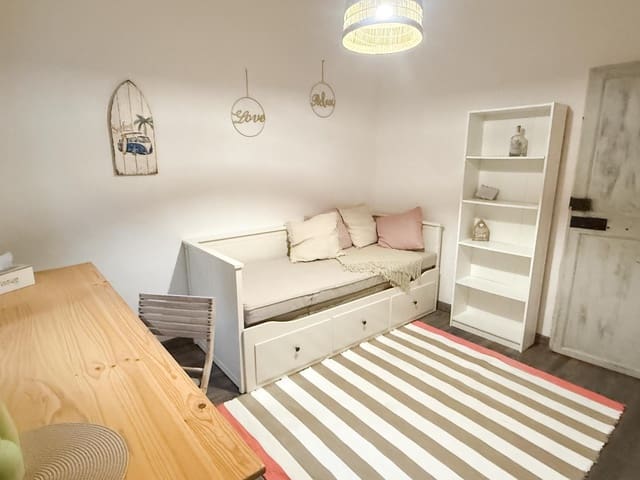 2 slaapkamer Appartement te koop in Santa Catalina, Palma de Mallorca - € 305.000 (Ref: 9832834)