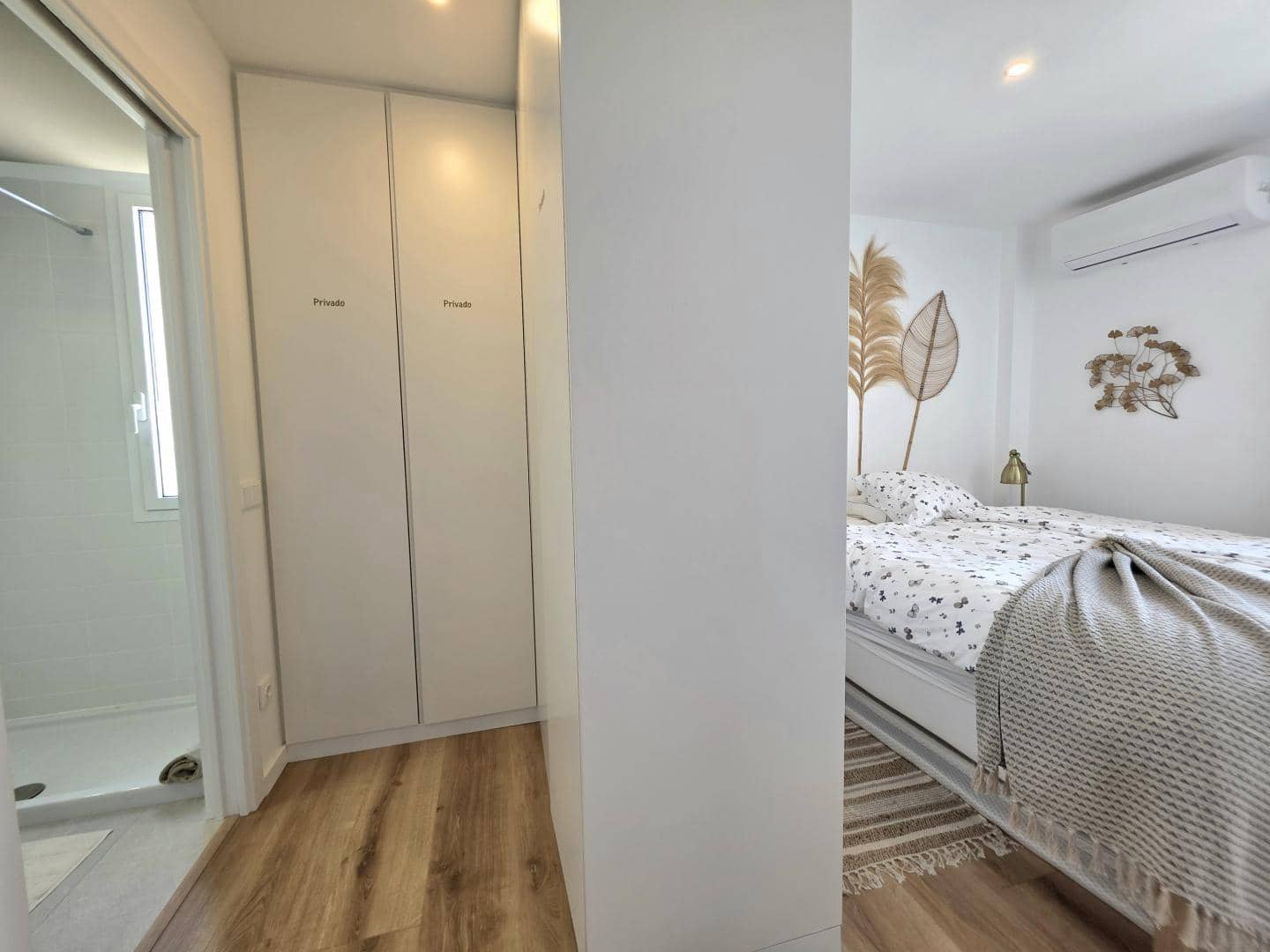 2 bedroom Apartment for sale in Cala Egos with pool garage - € 399,500 (Ref: 9834186)