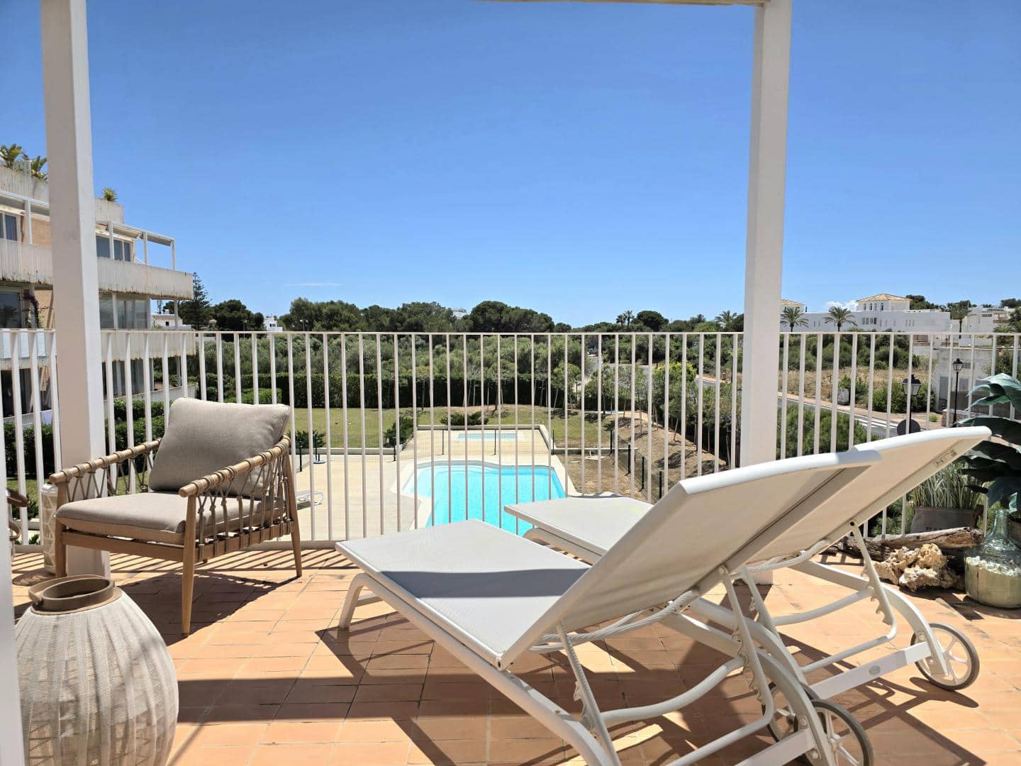 2 bedroom Apartment for sale in Cala Egos with pool garage - € 399,500 (Ref: 9834186)