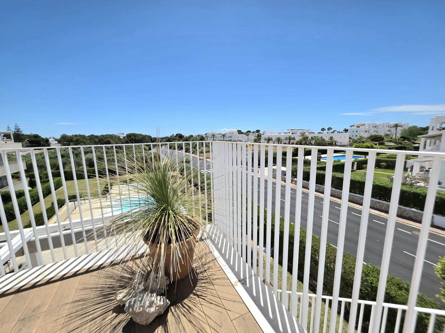 2 bedroom Apartment for sale in Cala Egos with pool garage - € 399,500 (Ref: 9834186)