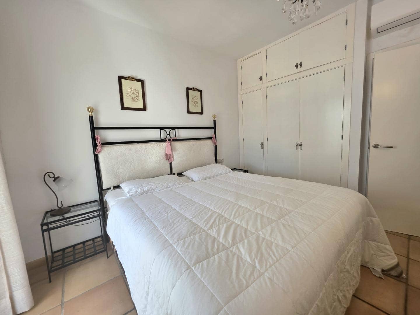 2 sypialnia Willa na sprzedaż w Cala Egos z basenem garażem - 499 000 € (Ref: 9852275)