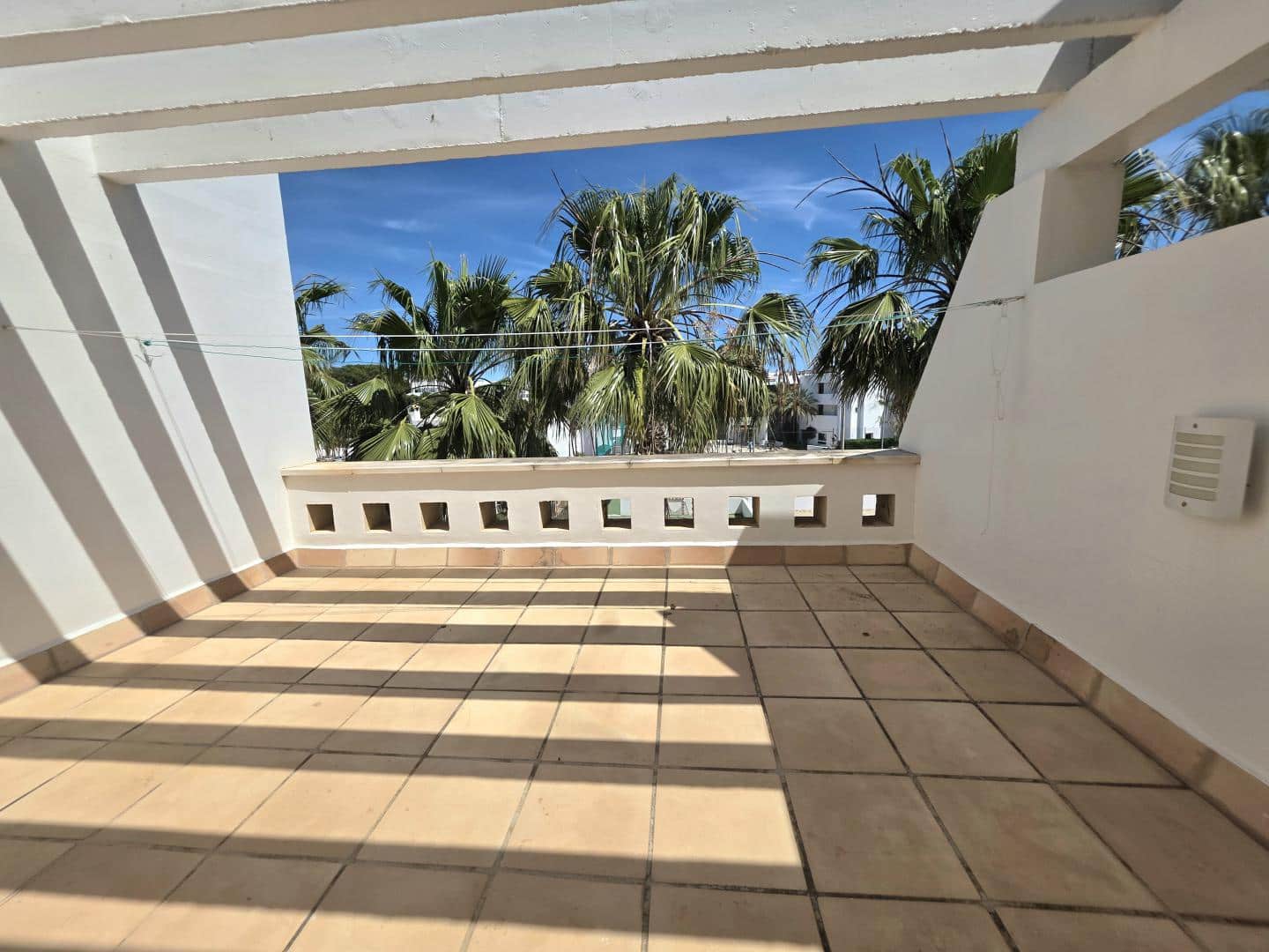 2 sypialnia Willa na sprzedaż w Cala Egos z basenem garażem - 499 000 € (Ref: 9852275)