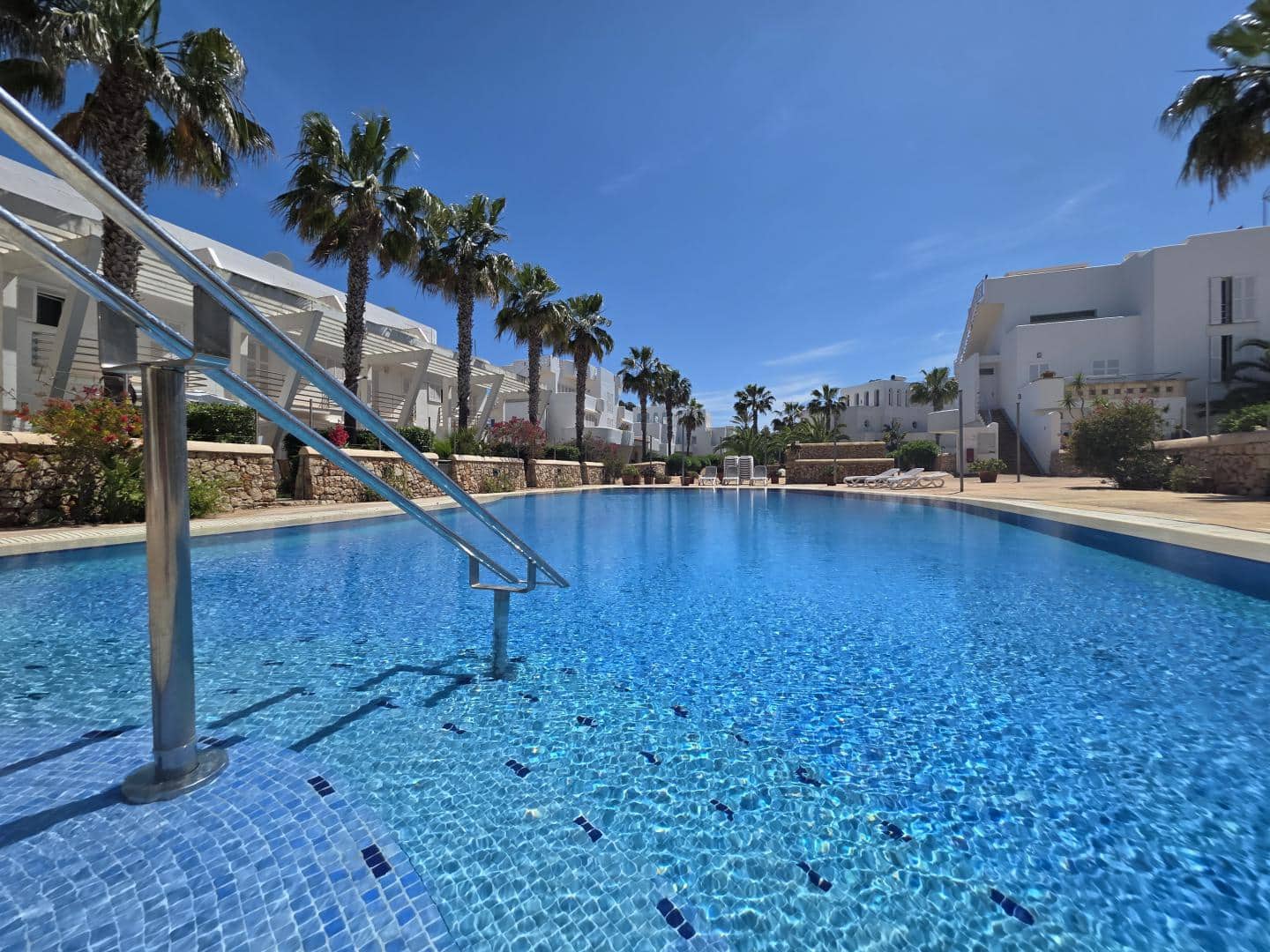 2 sypialnia Willa na sprzedaż w Cala Egos z basenem garażem - 499 000 € (Ref: 9852275)