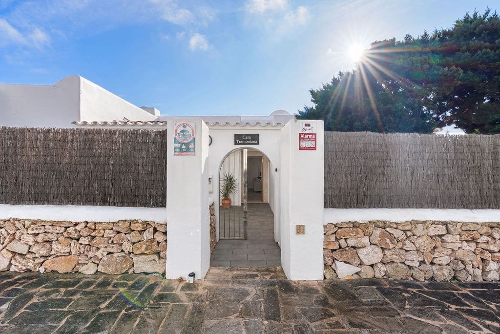 4 bedroom Villa for sale in Cala d'Or with pool garage - € 2,695,000 (Ref: 9863605)